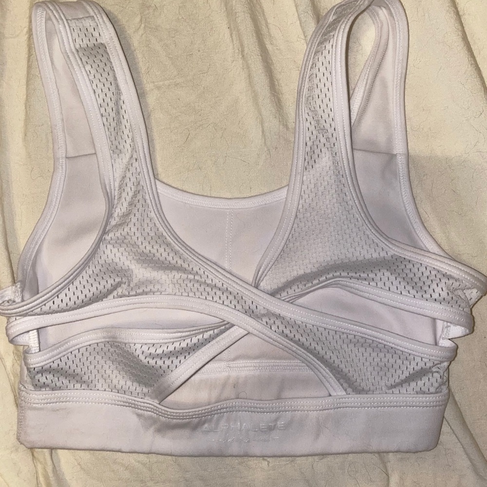 Alphalete bra